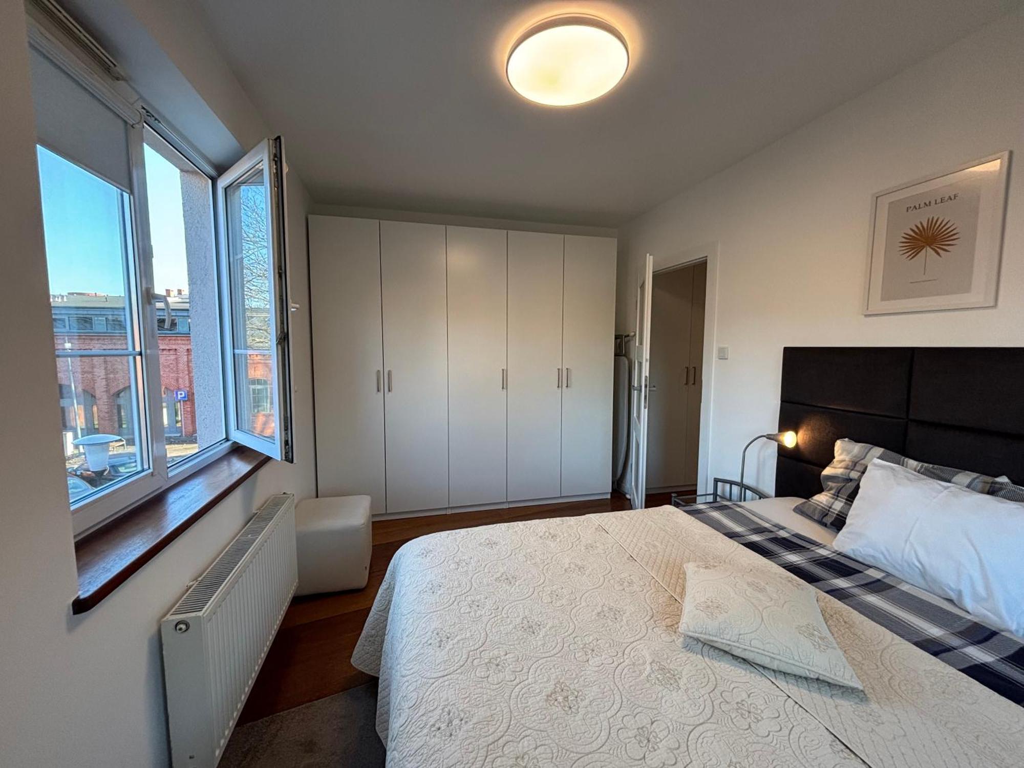 Best Inn Poznan Apartament Wojskowa エクステリア 写真