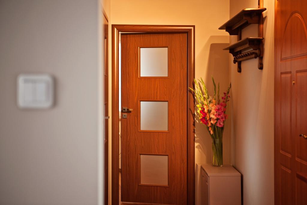 Best Inn Poznan Apartament Wojskowa 部屋 写真