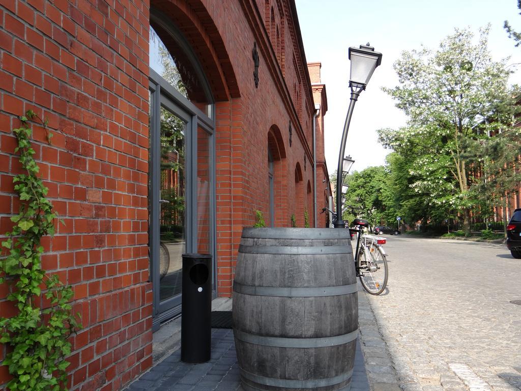 Best Inn Poznan Apartament Wojskowa エクステリア 写真