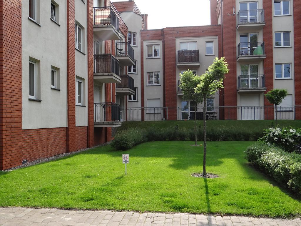 Best Inn Poznan Apartament Wojskowa エクステリア 写真